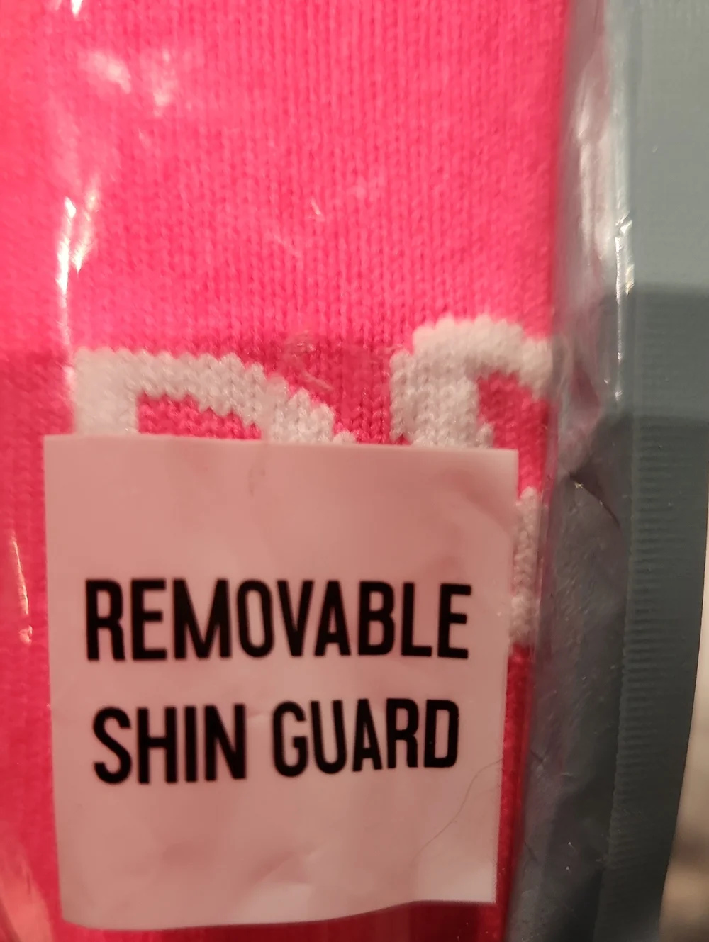 NWT DSG Ocala Youth Shin Socks Girls Sz S 3'6